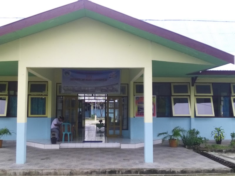 Daftar SMK Terbaik (1) in Kab. Maluku Tenggara