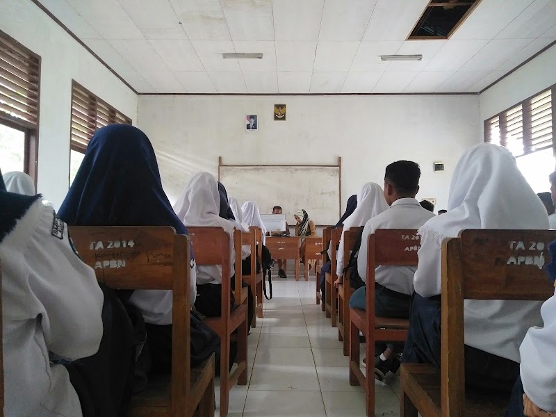 Daftar SMK Terbaik (1) in Kab. Muna