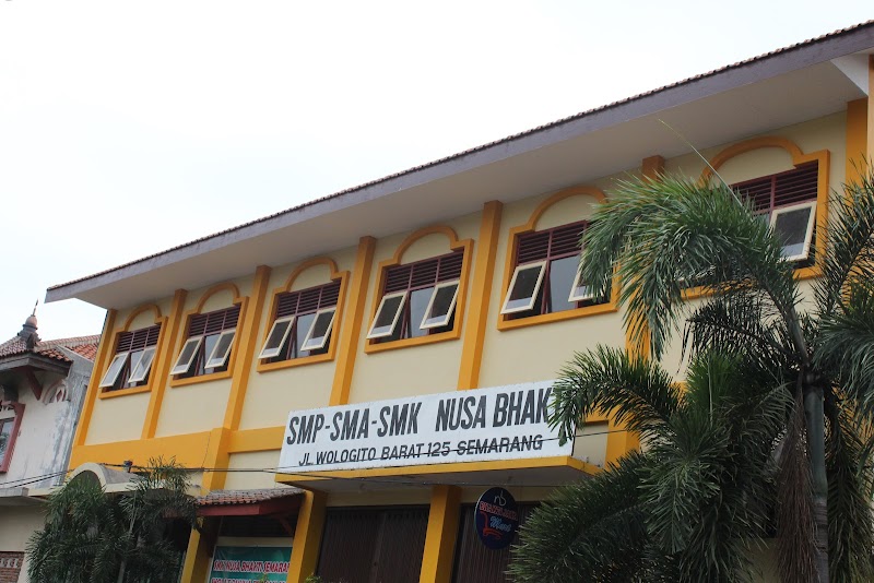 Daftar SMK Terbaik (1) in Kota Semarang