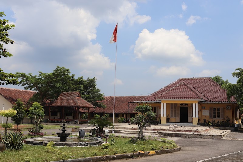 Daftar SMK Terbaik (2) in Kab. Banyumas