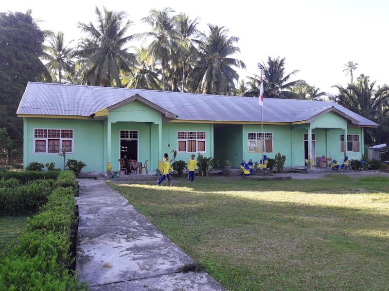 Daftar SMK Terbaik (2) in Kab. Halmahera Selatan