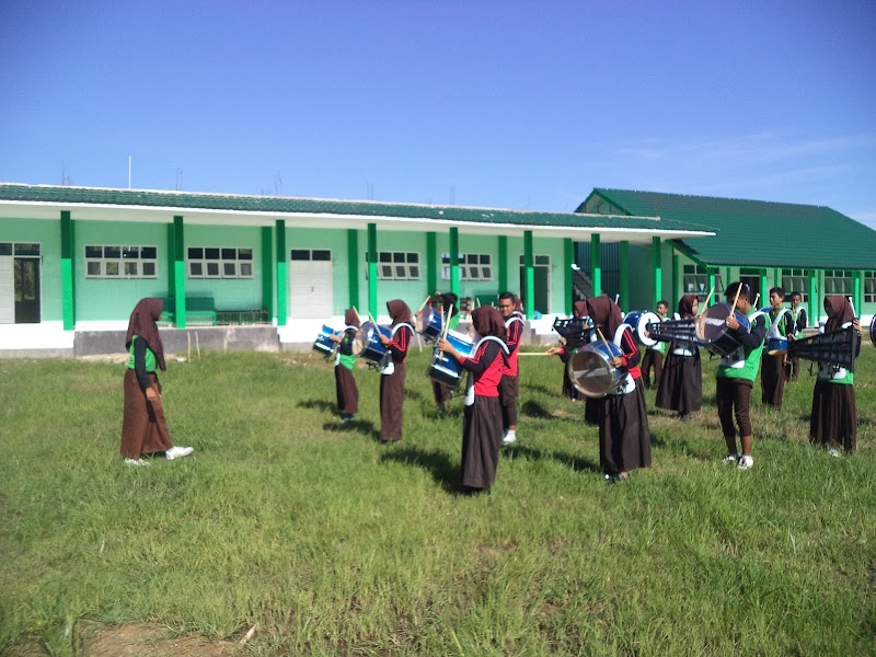 Daftar SMK Terbaik (2) in Kab. Hulu Sungai Tengah