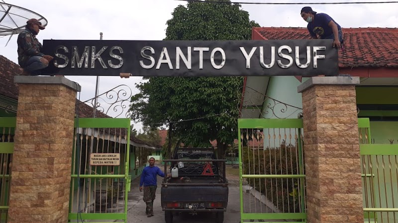 Daftar SMK Terbaik (2) in Kab. Madiun