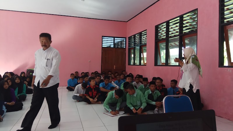 Daftar SMK Terbaik (2) in Kota Bima