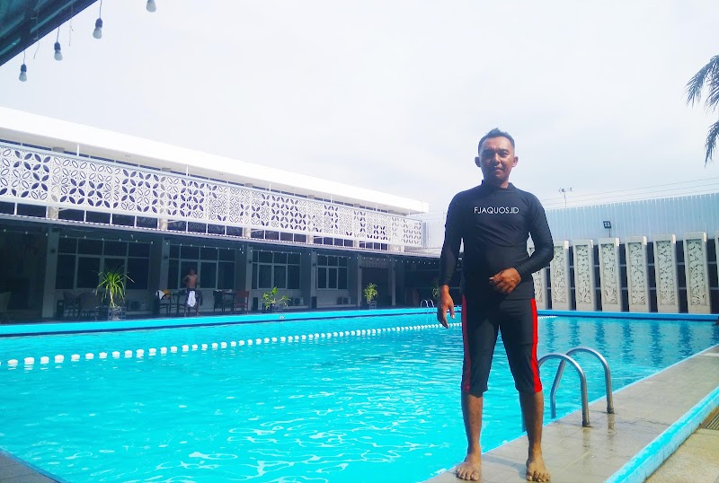 Dewa air swimming school/ Les renang pekalongan (2) in Kota Pekalongan