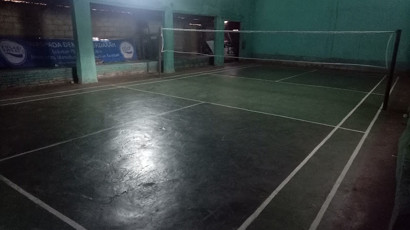 Gor BATUR Bulutangkis (2) in Kota Mataram