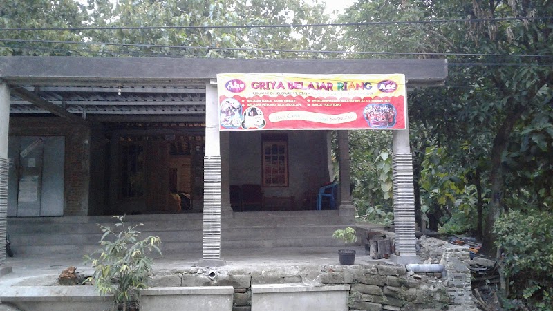 Griya belajar RIANG AHE (1) in Kab. Ngawi