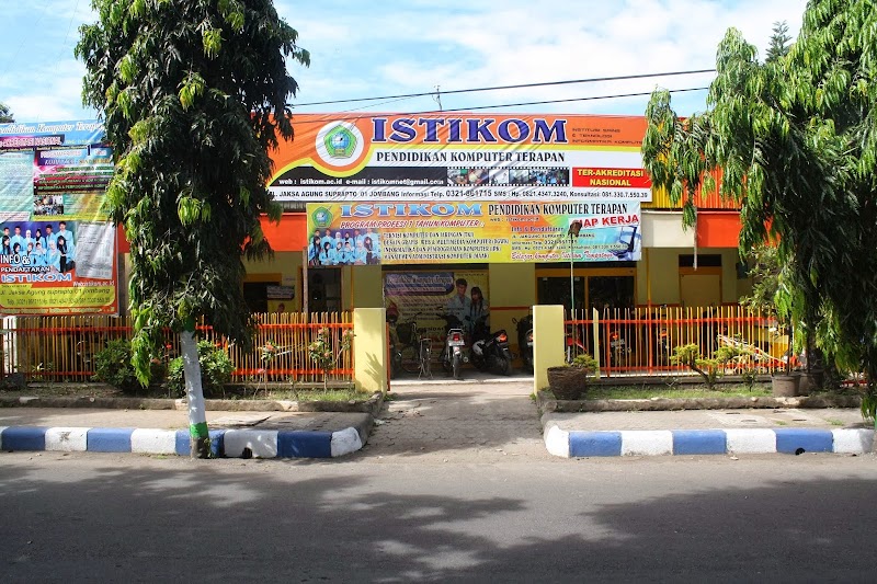 ISTIKOM kursus komputer (1) in Kab. Jombang