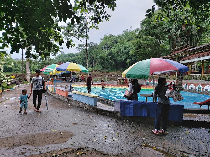 Kolam Pelangi 1 (kolam anak) (1) in Kab. Jember