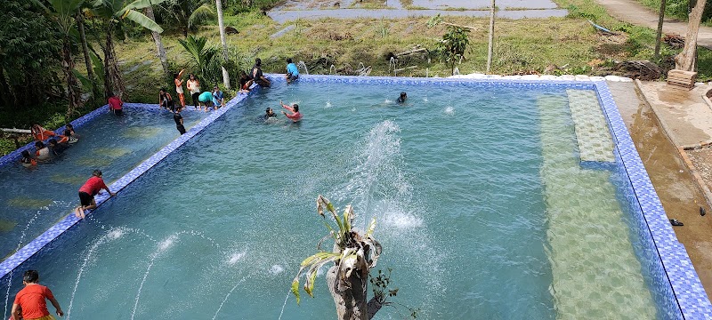 Kolam renang Rezky (1) in Kota Padang