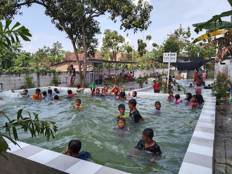 Kolam Renang Santuy (2) in Kab. Nganjuk