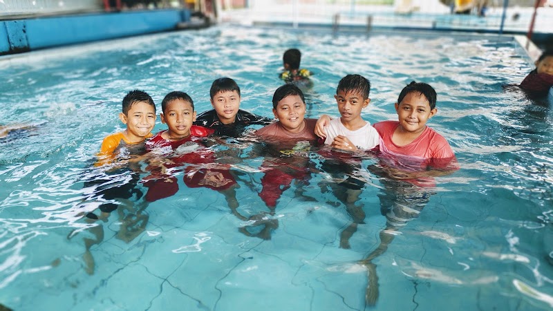 KOLAM RENANG TIRTA SATRIA (2) in Kab. Jombang