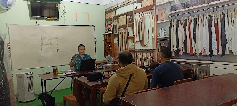 Kursus Komputer Solo Design School (1) in Kab. Karanganyar