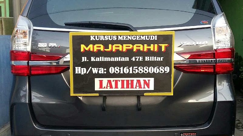 Kursus Mengemudi Majapahit (1) in Kota Blitar