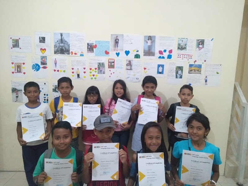 LEAP Language Study Centre (2) in Kab. Maluku Tengah