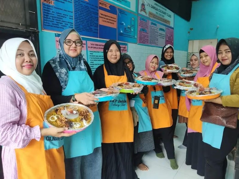 LKP DAHLIA CULINARY (1) in Kota Jambi