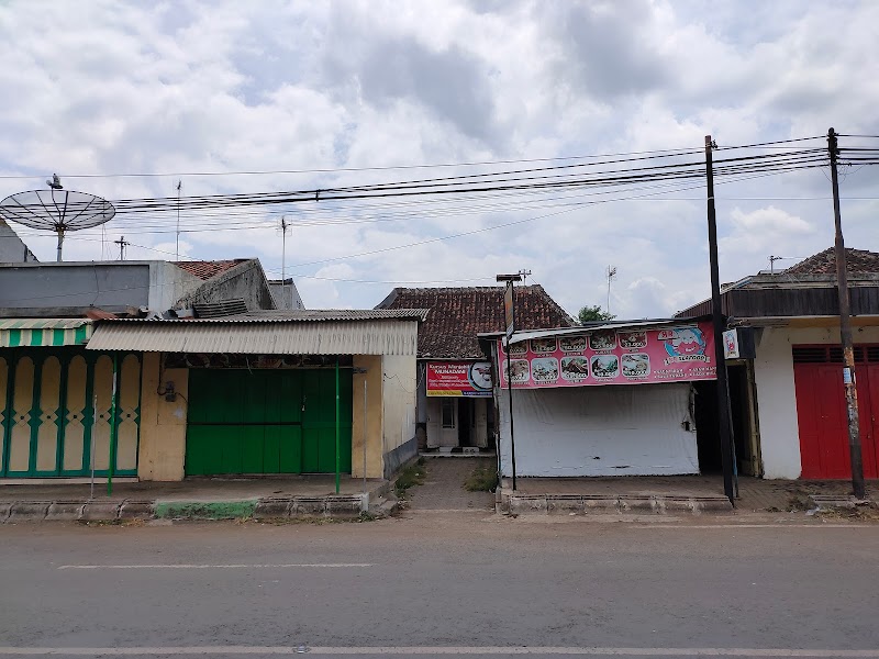 LPK Sarana Niaga (2) in Kota Pekalongan