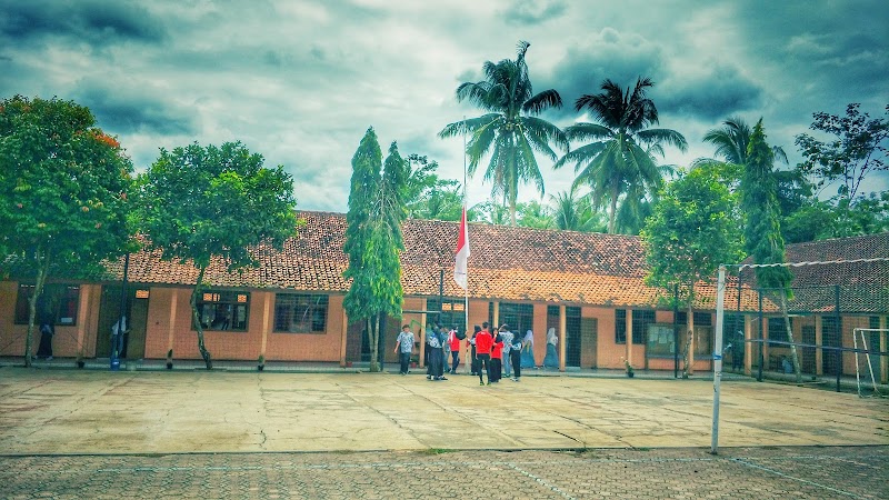 MA Al-Furqon (2) in Kab. Pangandaran