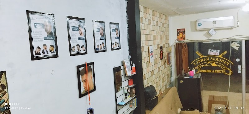 MH Barbershop (2) in Kab. Indramayu