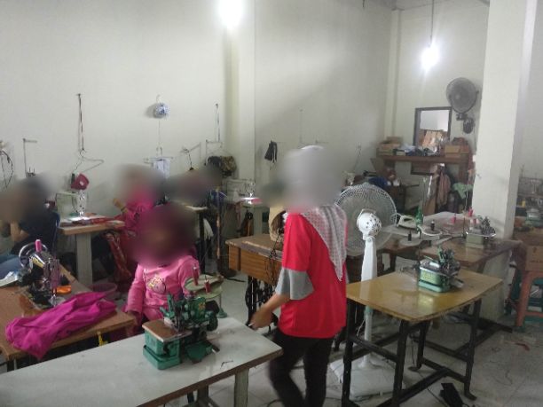 NAURA Omah Jahit dan Kebaya (2) in Kab. Pacitan