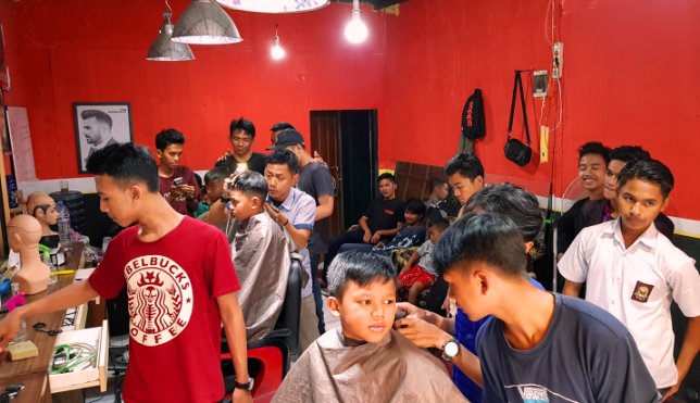 Sowan Kursus Potong Rambut - Sowan Barberschool (1) in Kab. Wonogiri