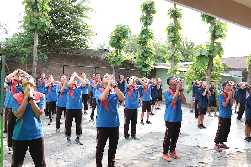 Syailendra gakkou lembaga pendidikan bahasa jepang (2) in Kab. Sukoharjo