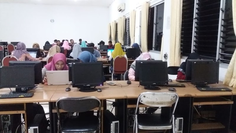 Universitas STEKOM Kendal Komputer Desain Grafis Bisnis Akuntansi Manajemen Kelas Karyawan Kuliah Online (1) in Kab. Kendal