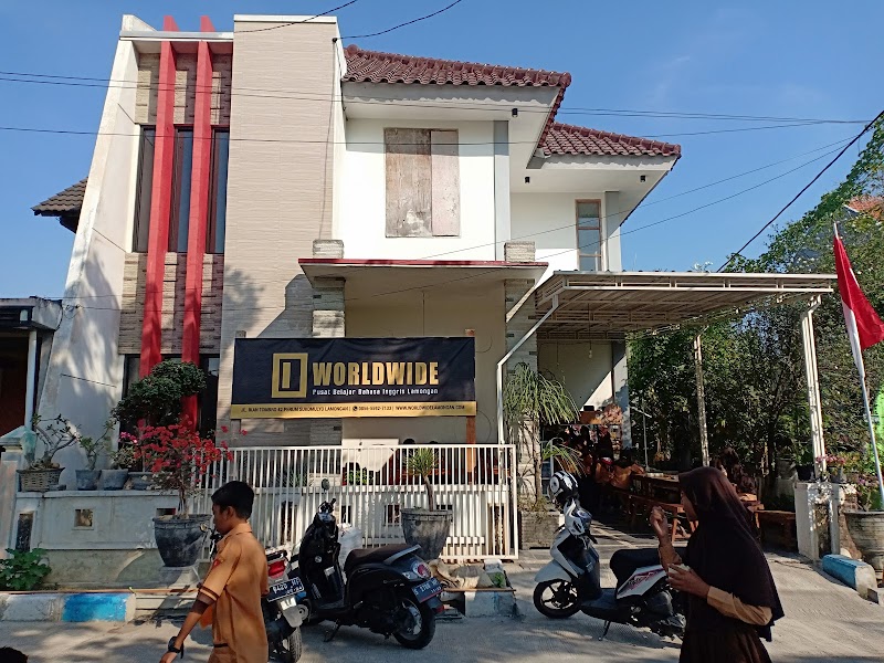 Worldwide Gedung 1 | Kursus Bahasa Inggris Lamongan (3) in Kab. Lamongan