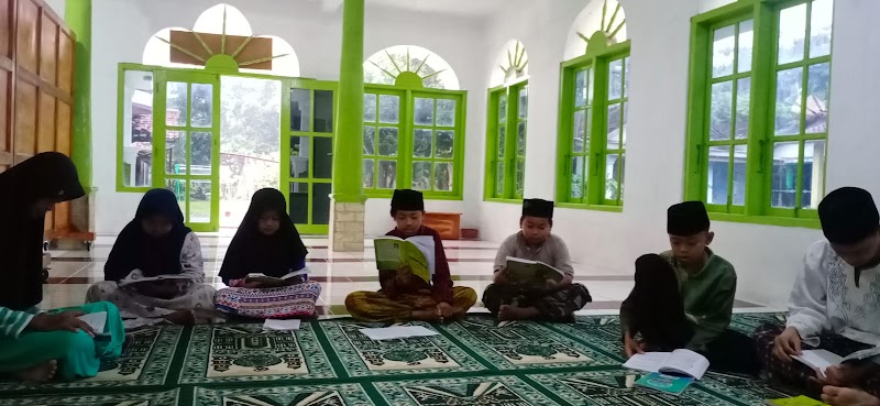 Yayasan Al Umm Wal Ab Al Mumtazah (Kursus Bahasa Arab) (1) in Kota Tegal