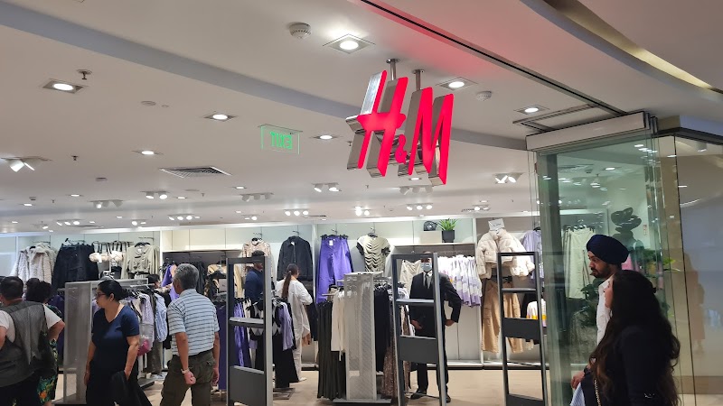 The Biggest H&M in India