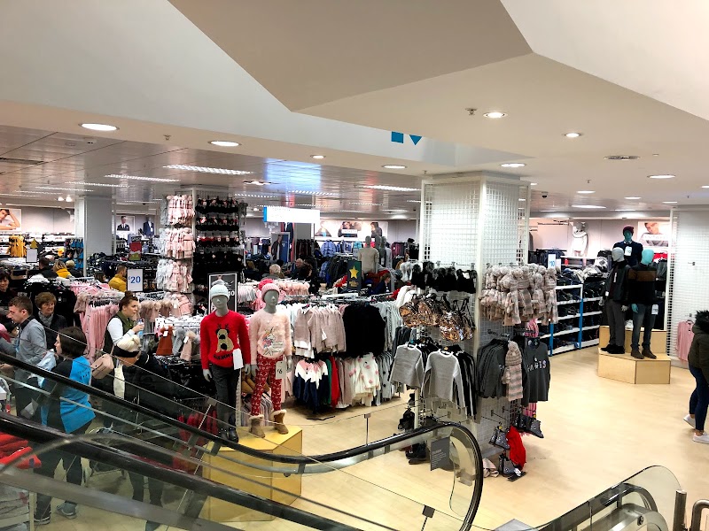 7 United Kingdom’s Largest Primark Stores – Kemdikbud International